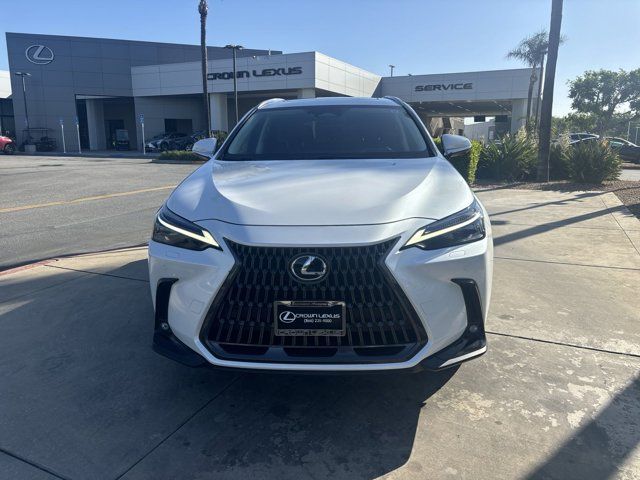 2023 Lexus NX 450h+ Luxury