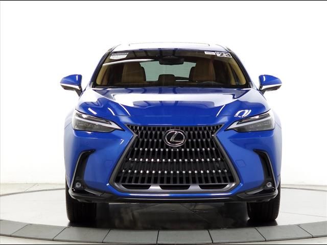 2023 Lexus NX 450h+ Luxury