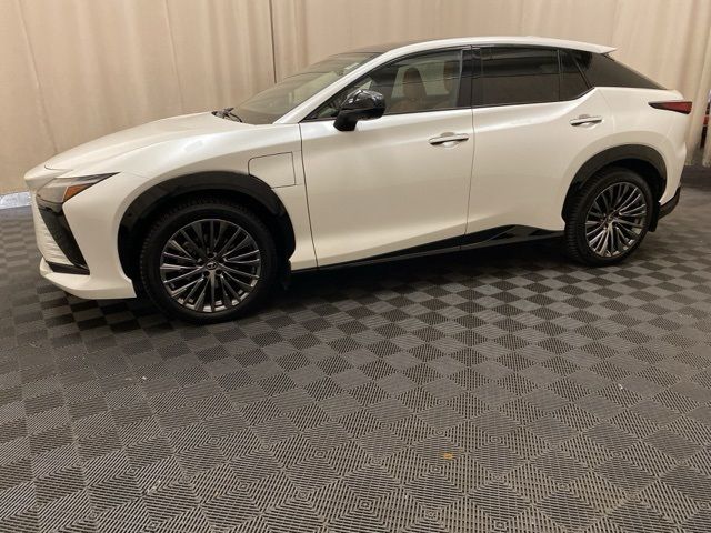 2023 Lexus RZ RZ 450e Luxury