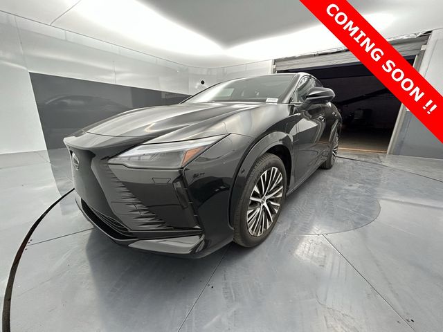 2023 Lexus RZ 