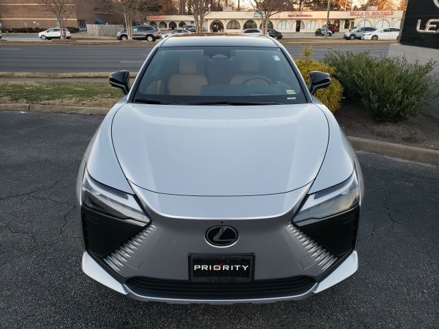 2023 Lexus RZ 