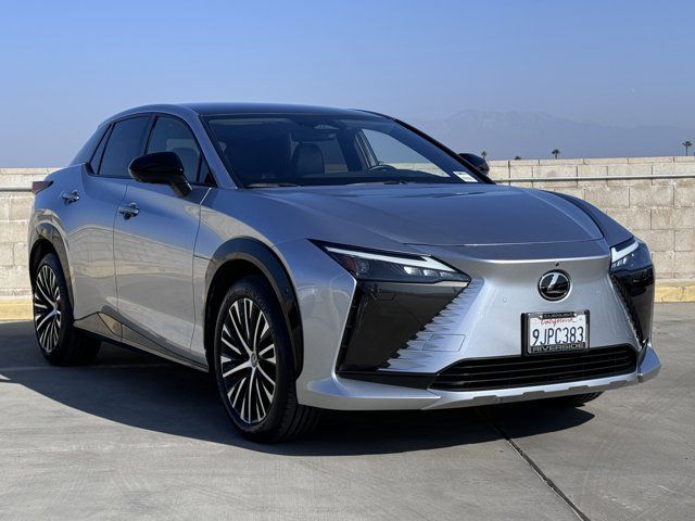 2023 Lexus RZ 