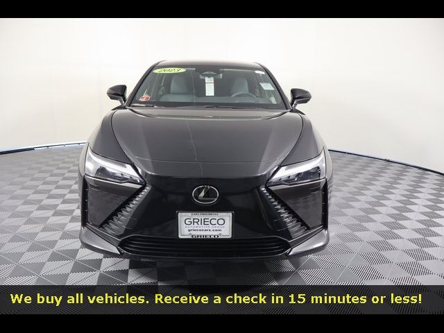 2023 Lexus RZ 