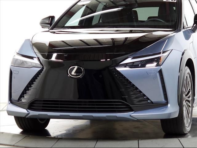 2023 Lexus RZ RZ 450e Luxury