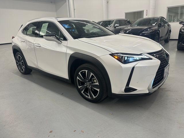 2023 Lexus UX 250h