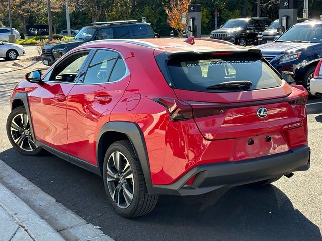 2023 Lexus UX 250h