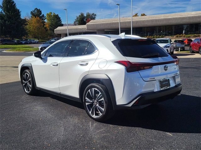 2023 Lexus UX 250h