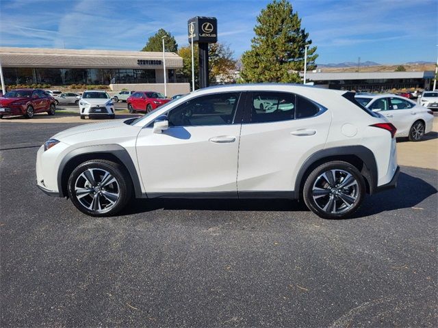 2023 Lexus UX 250h