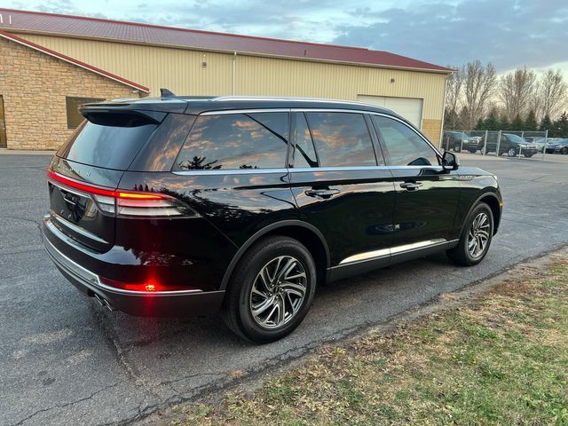 2023 Lincoln Aviator Standard