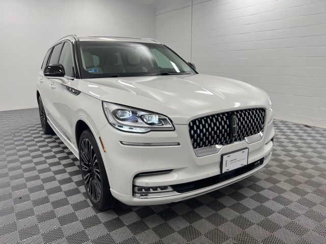 2023 Lincoln Aviator Black Label