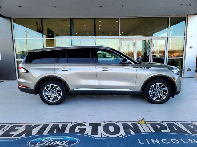 2023 Lincoln Aviator Standard