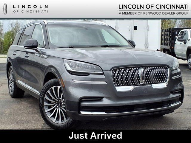 2023 Lincoln Aviator Standard