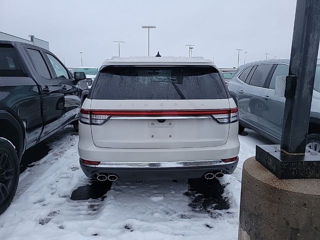 2023 Lincoln Aviator Standard