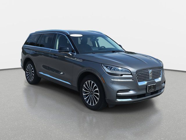 2023 Lincoln Aviator Standard