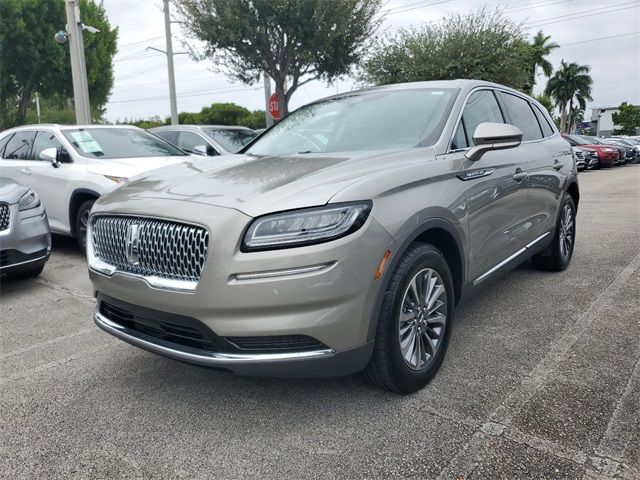 2023 Lincoln Nautilus Standard