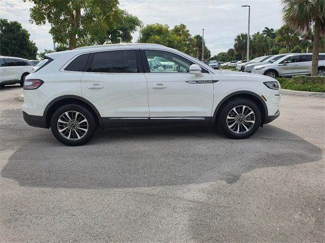 2023 Lincoln Nautilus Standard