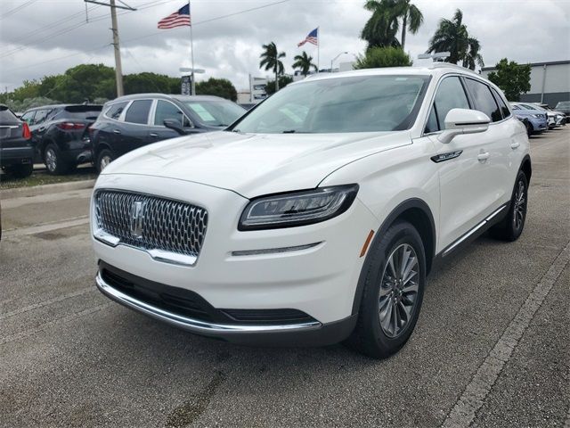 2023 Lincoln Nautilus Standard