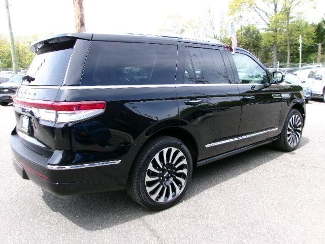 2023 Lincoln Navigator Black Label