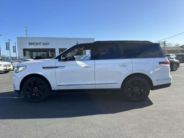 2023 Lincoln Navigator Black Label