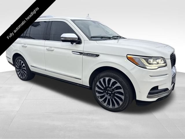 2023 Lincoln Navigator Black Label