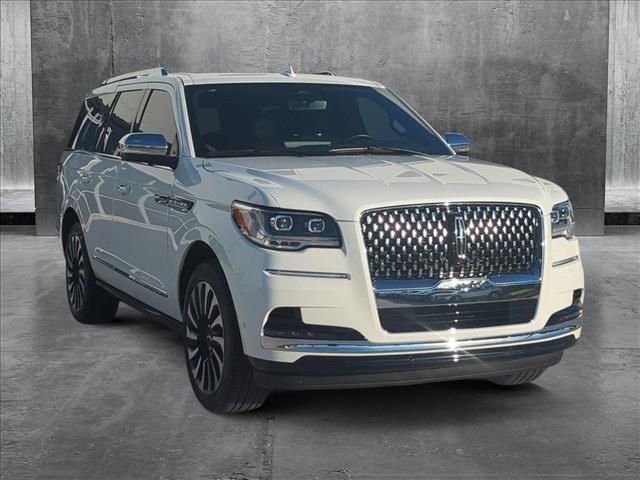 2023 Lincoln Navigator Black Label