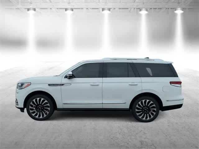 2023 Lincoln Navigator Black Label