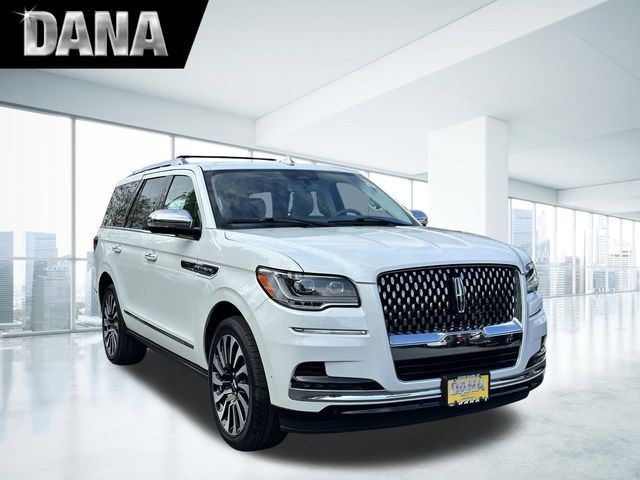 2023 Lincoln Navigator Black Label