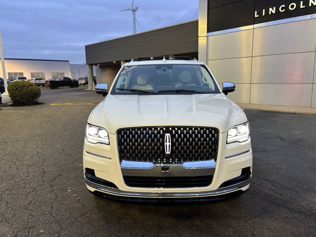2023 Lincoln Navigator Black Label