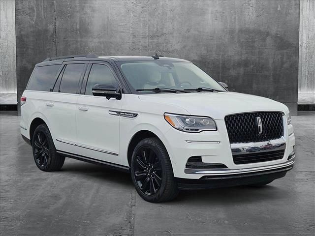 2023 Lincoln Navigator Black Label