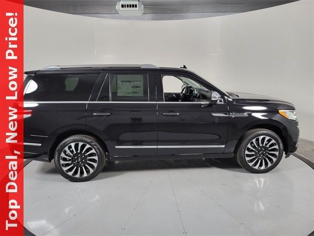 2023 Lincoln Navigator Black Label