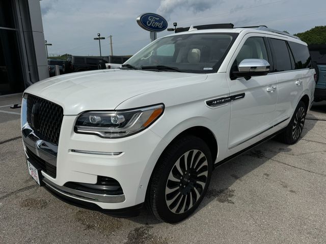 2023 Lincoln Navigator Black Label