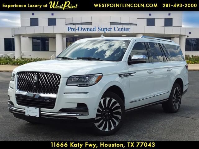 2023 Lincoln Navigator L Black Label