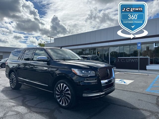 2023 Lincoln Navigator L Black Label