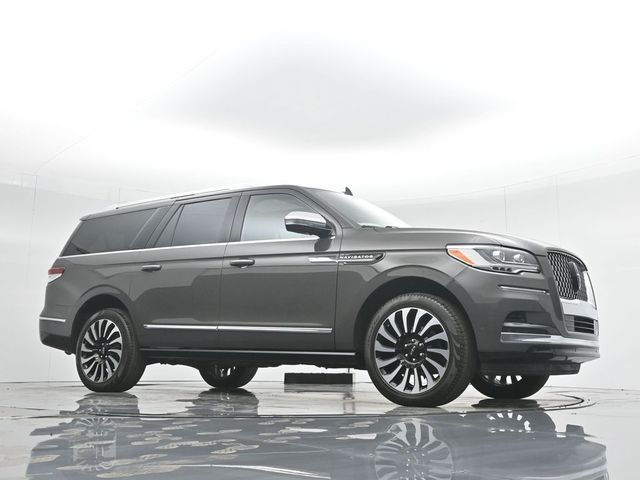 2023 Lincoln Navigator L Black Label