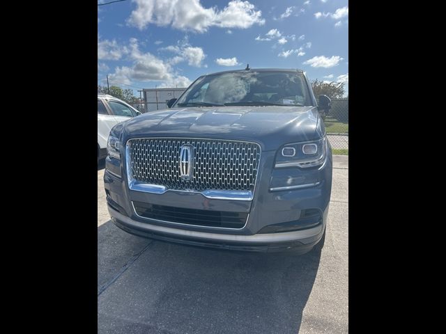 2023 Lincoln Navigator L Reserve