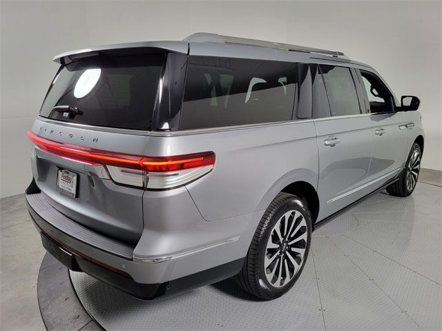 2023 Lincoln Navigator L Reserve