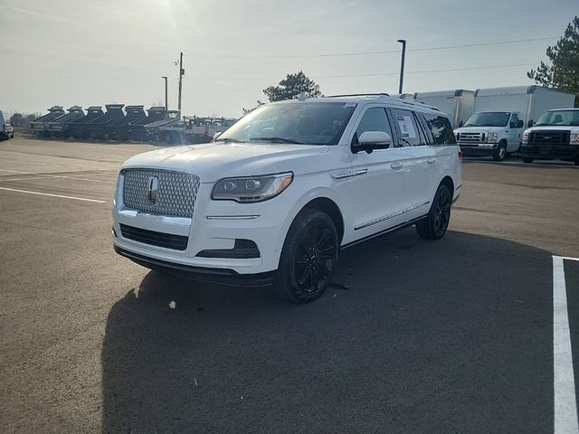 2023 Lincoln Navigator L Reserve