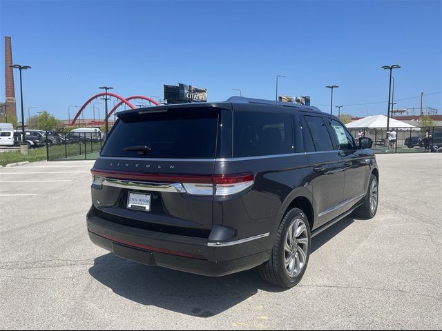 2023 Lincoln Navigator L Reserve