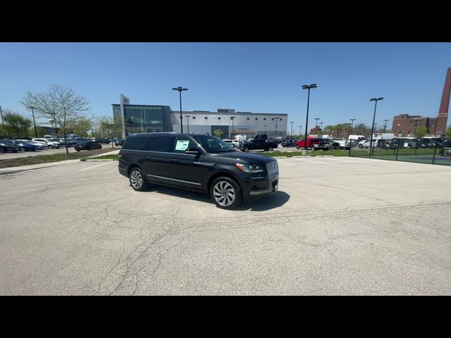 2023 Lincoln Navigator L Reserve