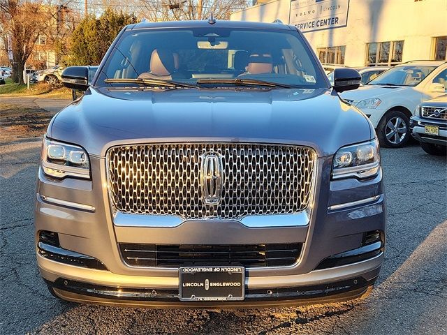 2023 Lincoln Navigator L Reserve