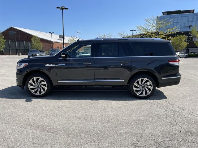 2023 Lincoln Navigator L Reserve