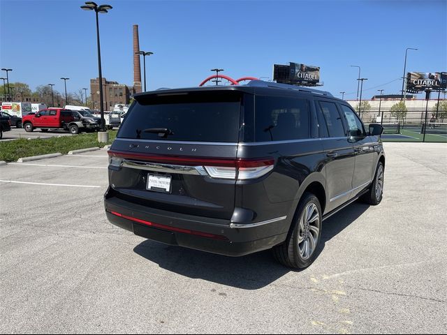 2023 Lincoln Navigator L Reserve