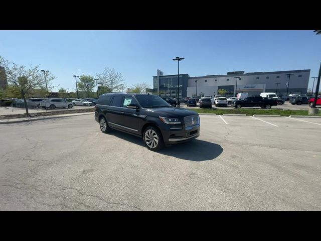 2023 Lincoln Navigator L Reserve