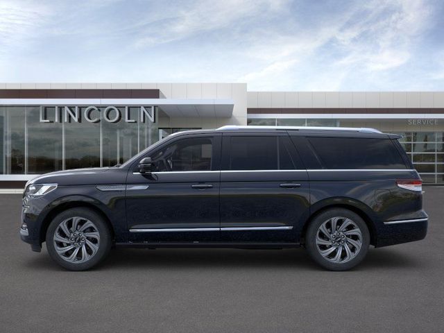 2023 Lincoln Navigator L Reserve