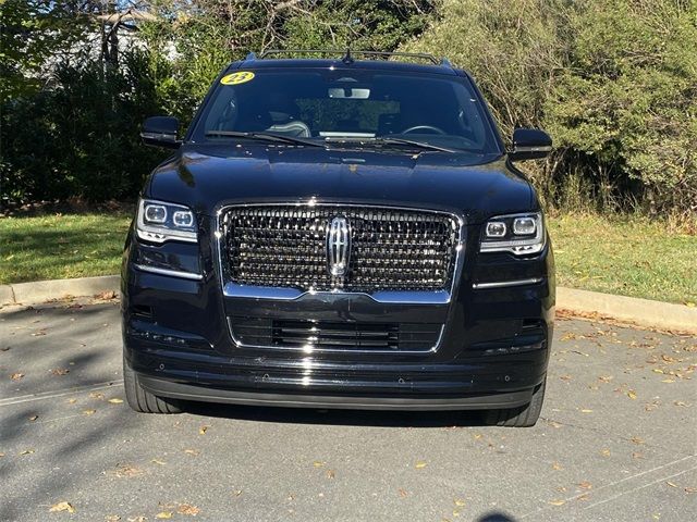 2023 Lincoln Navigator L Reserve