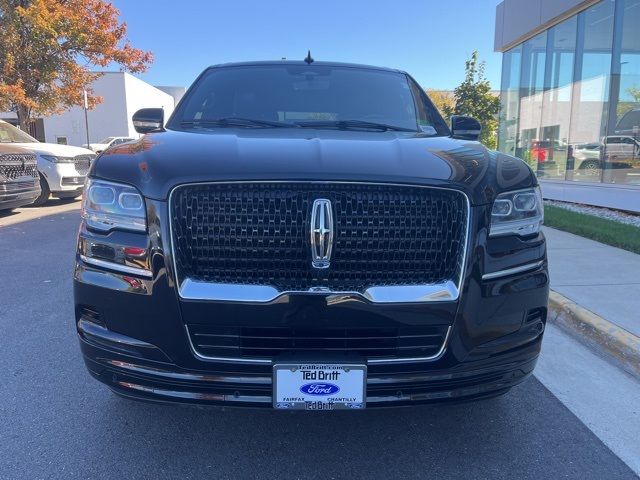 2023 Lincoln Navigator L Reserve