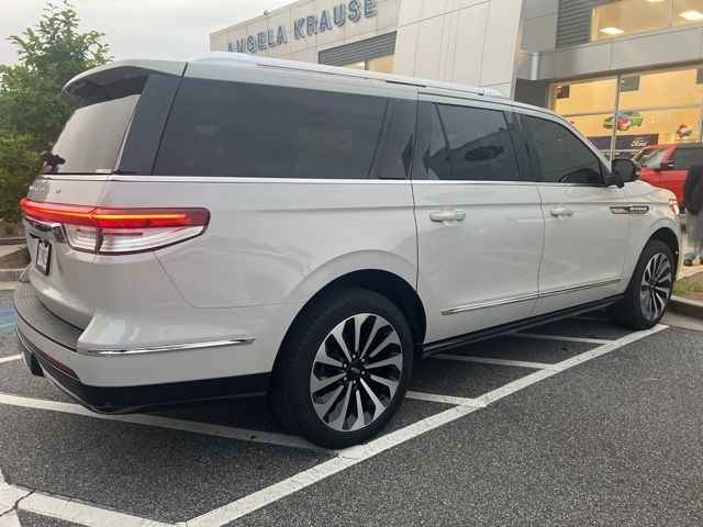 2023 Lincoln Navigator L Reserve