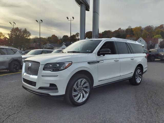 2023 Lincoln Navigator L Reserve