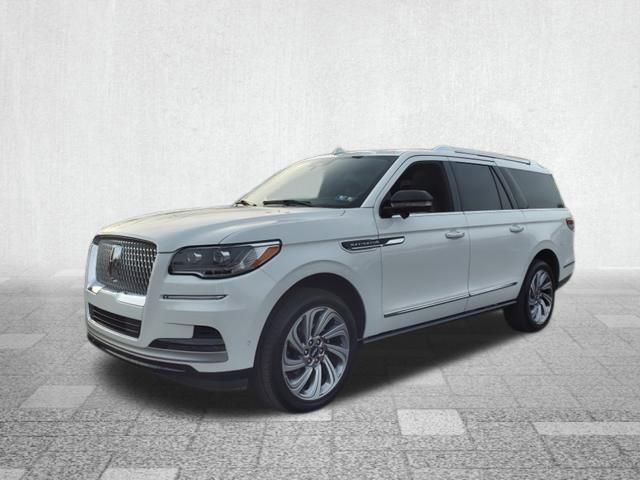 2023 Lincoln Navigator L Reserve