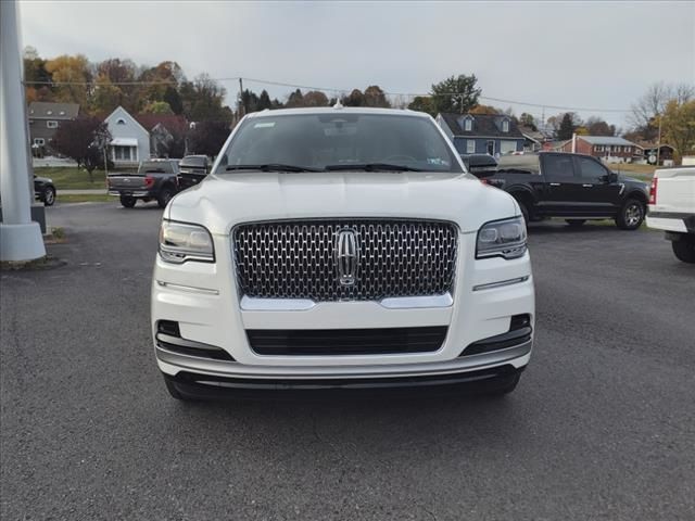 2023 Lincoln Navigator L Reserve